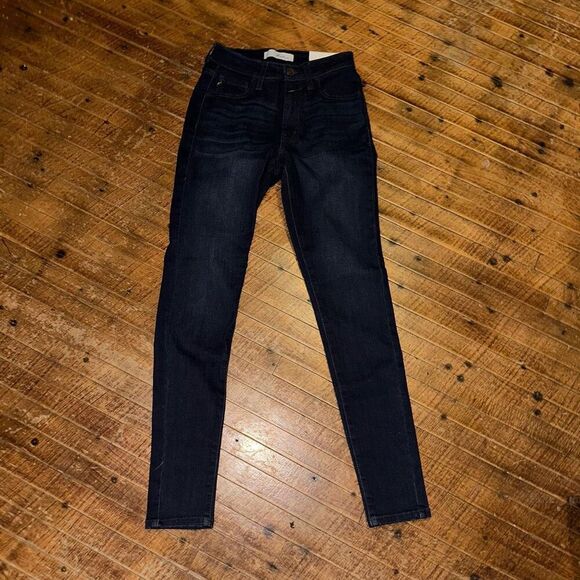 Kancan dark wash normcore stretchy 3/25 jeans - Picture 1 of 3